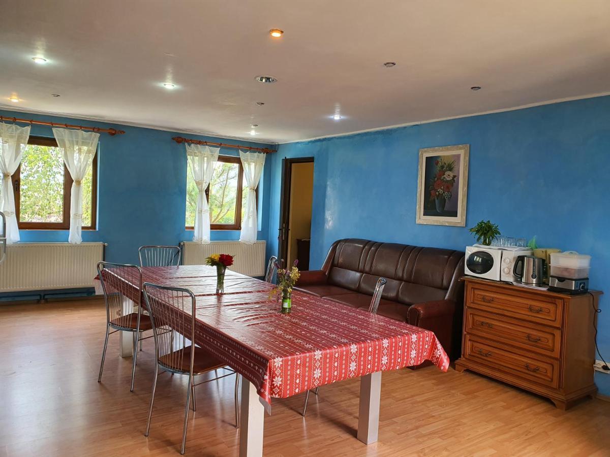 Casa Carpati Apartment Zarnesti Ngoại thất bức ảnh